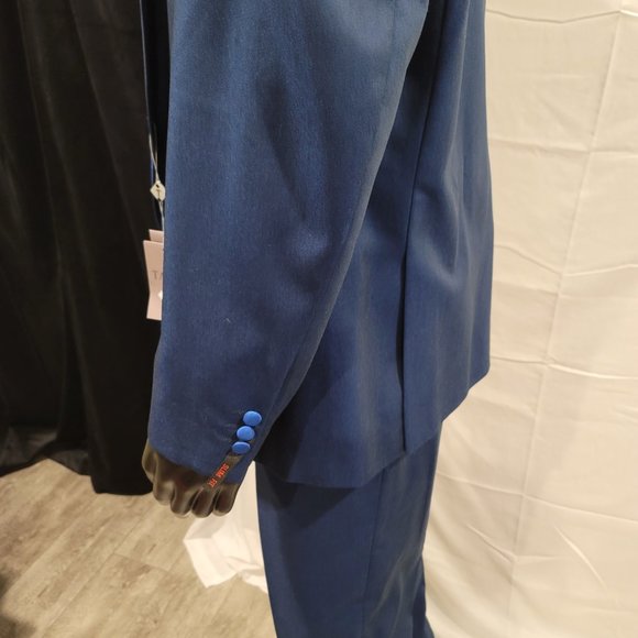 NWT Tazio Italian Men's Royal Blue & Navy Blue Suit wedding groom or guest - Picture 3 of 6